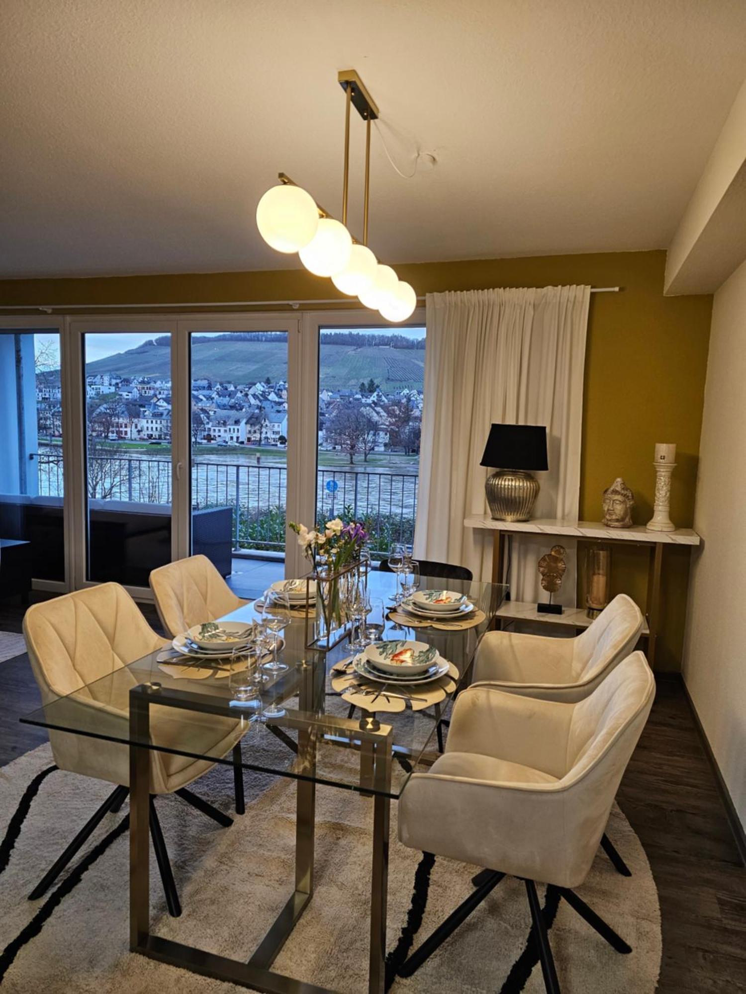 Deluxe 3-Rooms River View, ברנקסטל - קיס מראה חיצוני תמונה